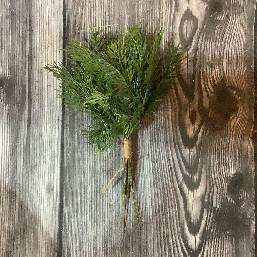 K Small Pine Bundle