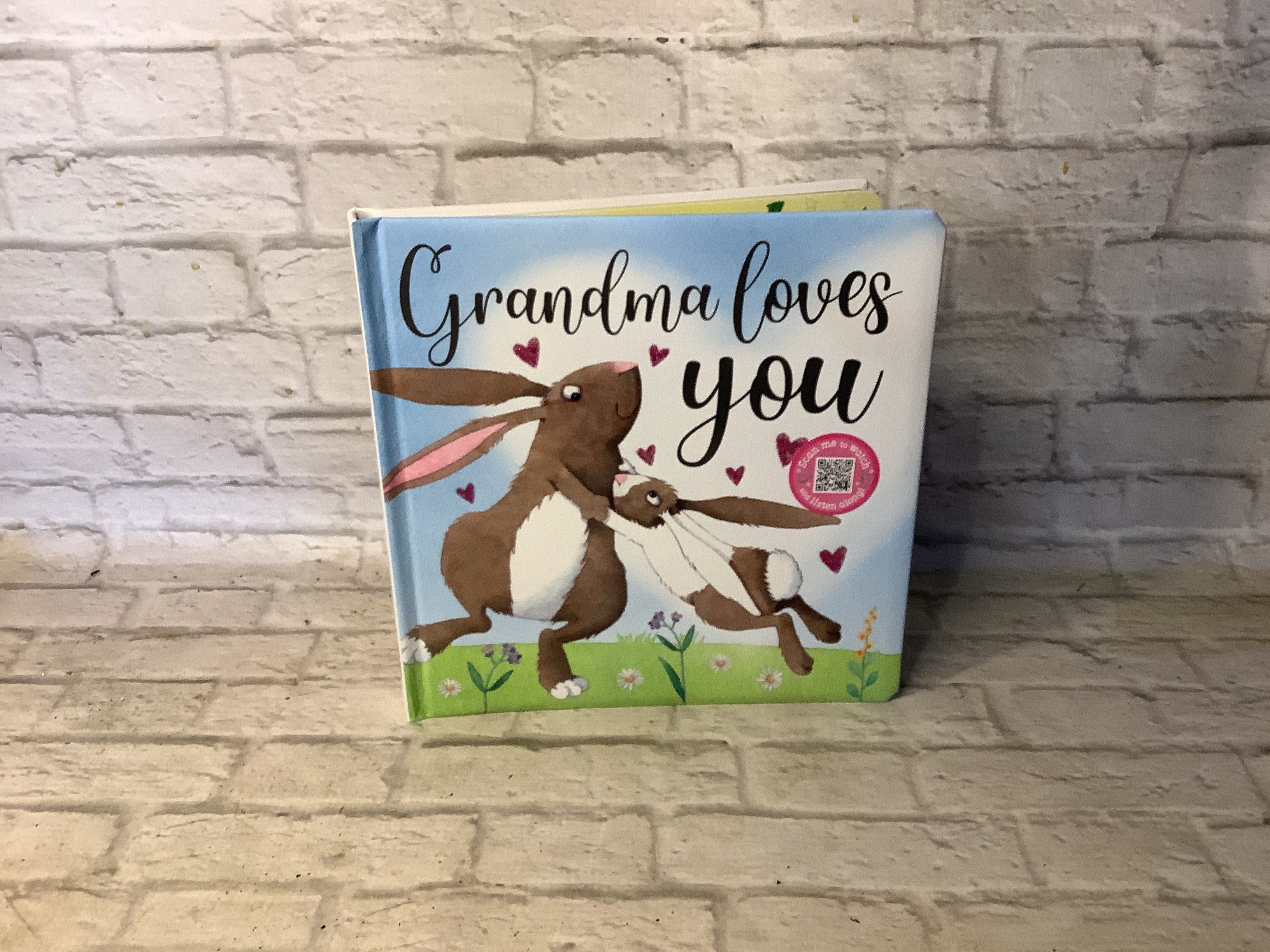 K grandma loves you (children’s book, Valentine’s Day gifts)