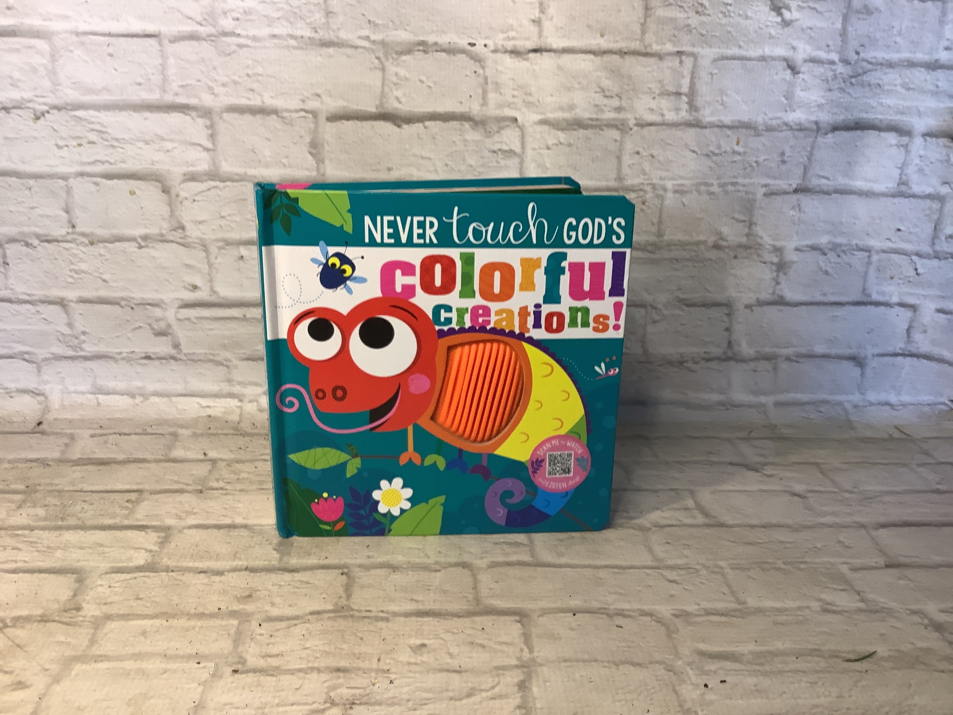 K Never touch gods colorful creations (tactile book ages 1+)