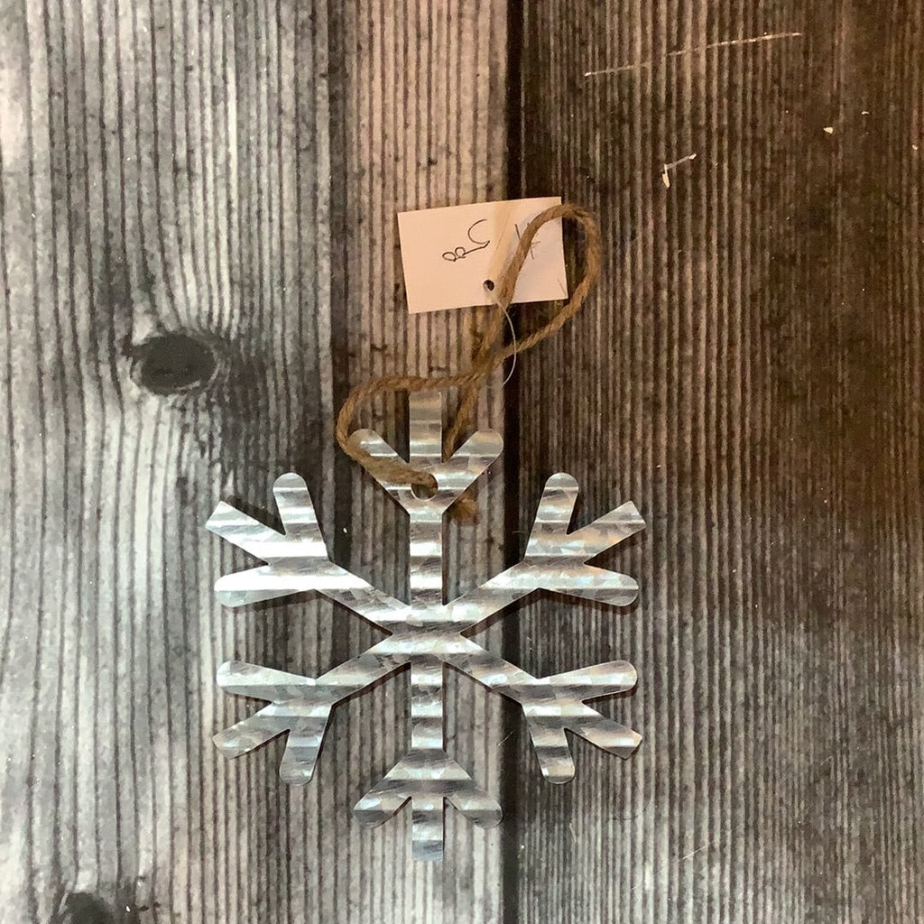 K Metal Snowflake Ornaments