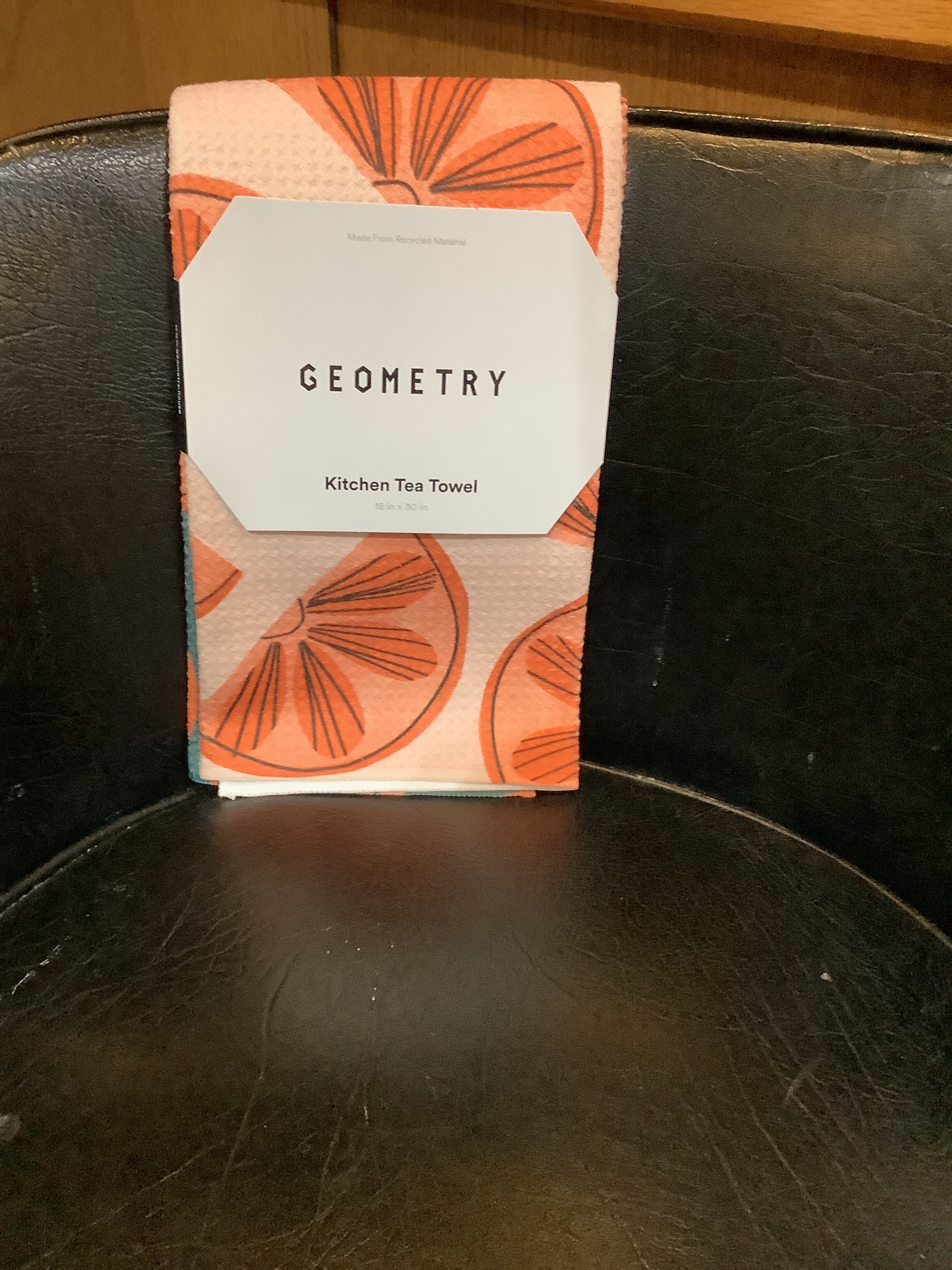 K- Orange slices tea towel, Geometry