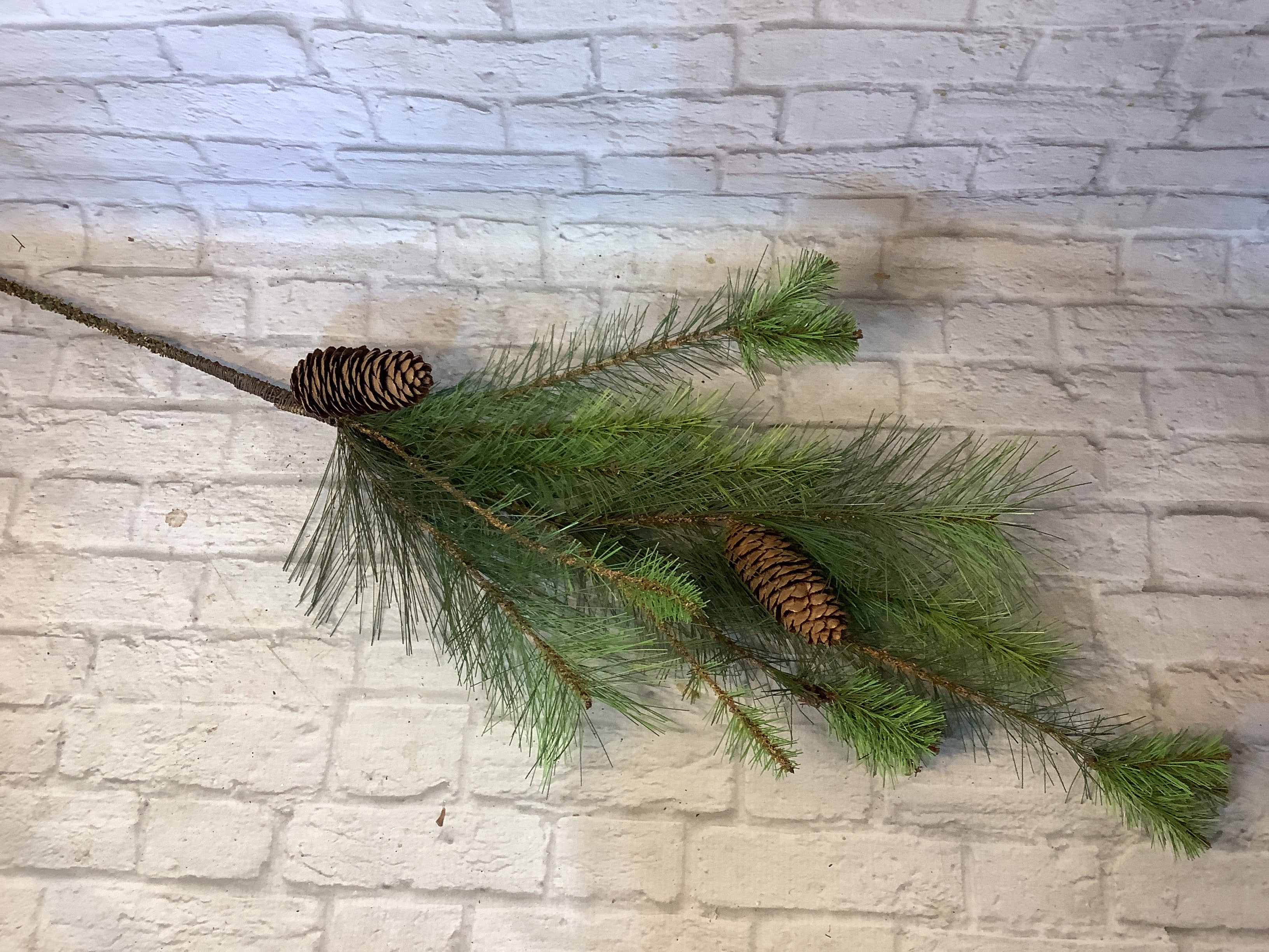 K 30” bushy pine spray