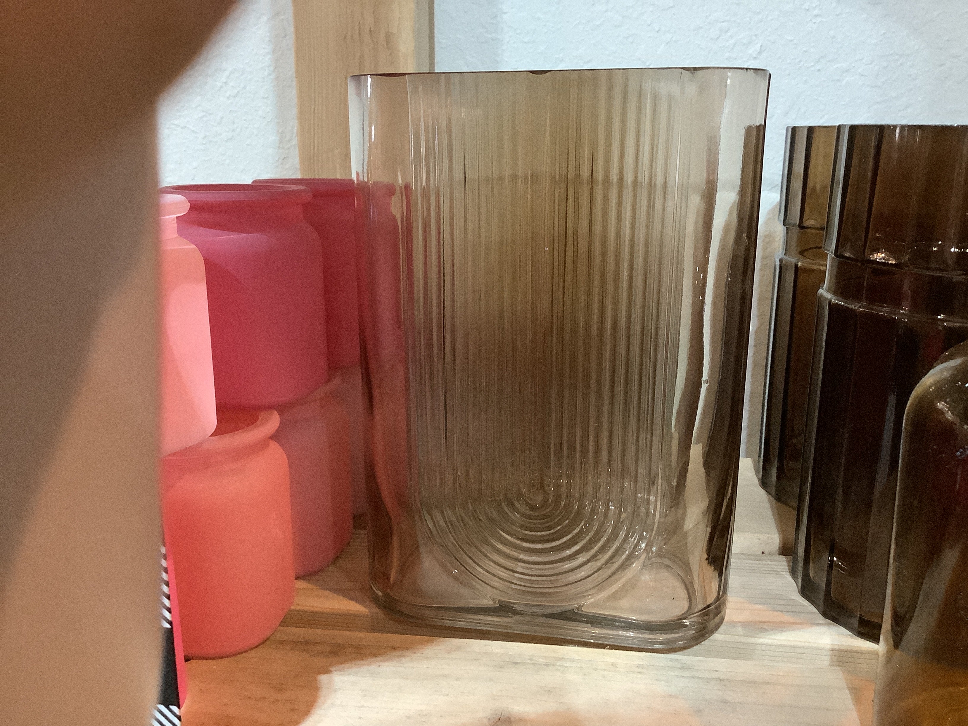 K glass vase