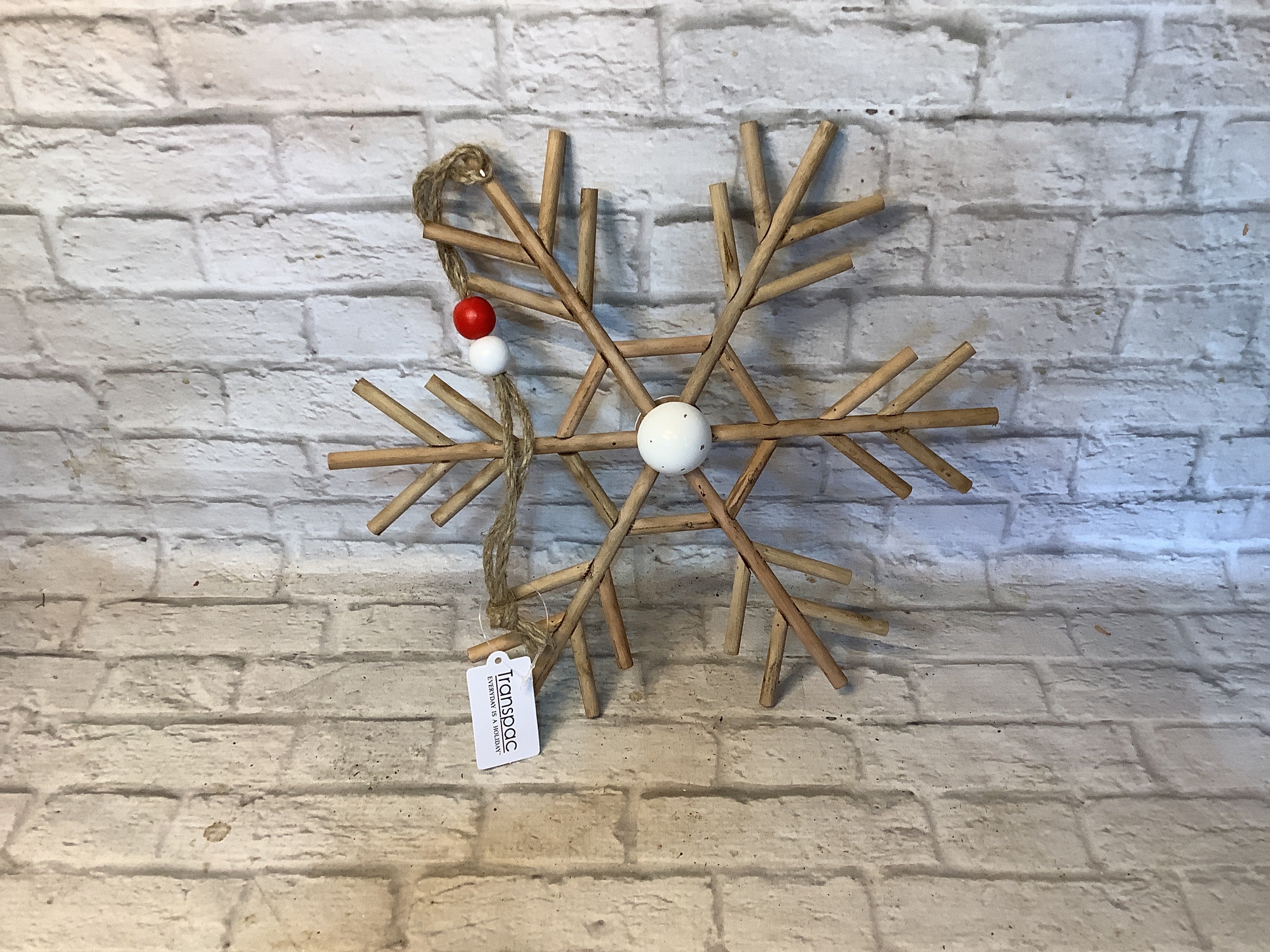 K Wooden snowflake wall hang