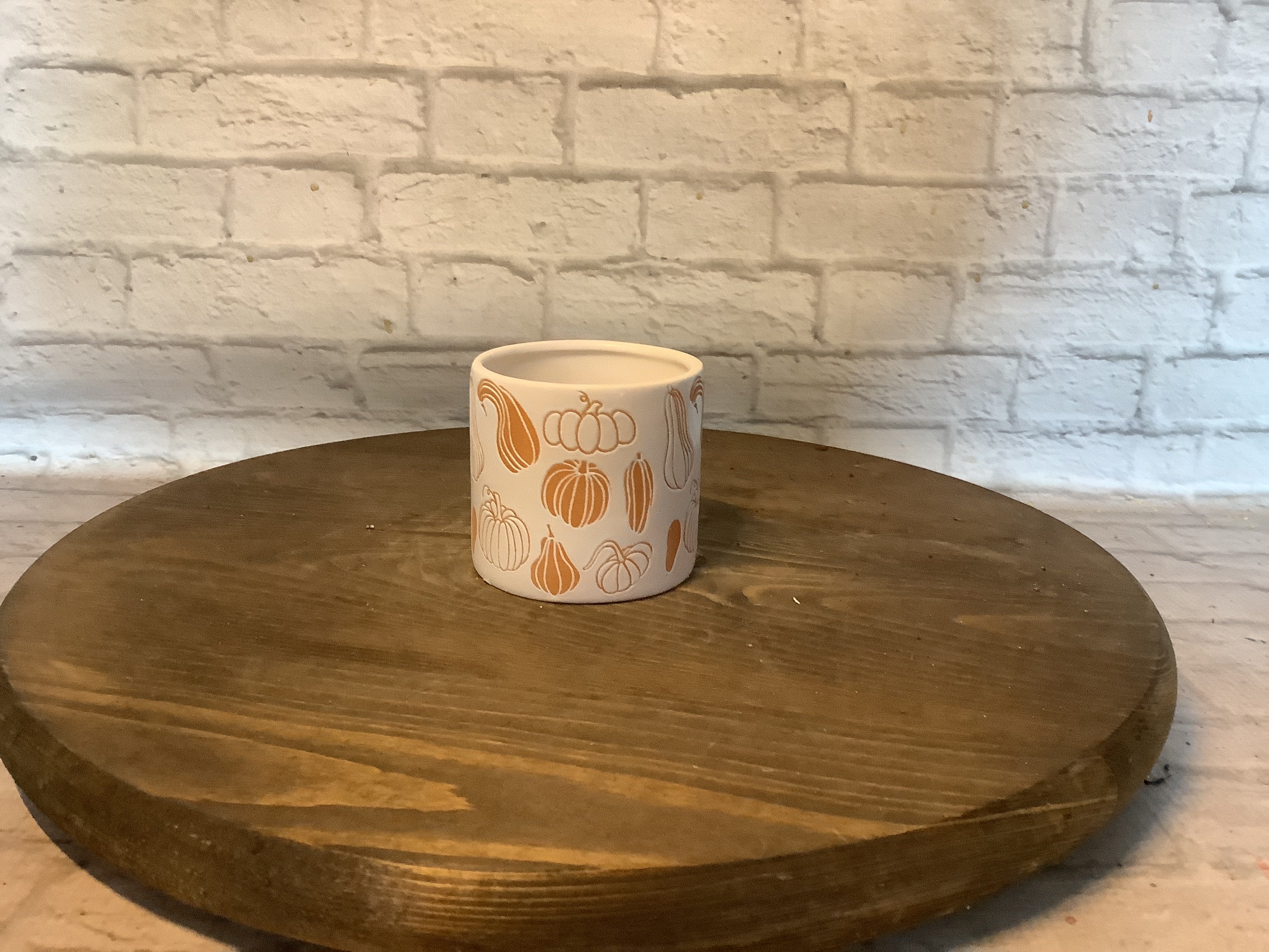 K sm pumpkin vase