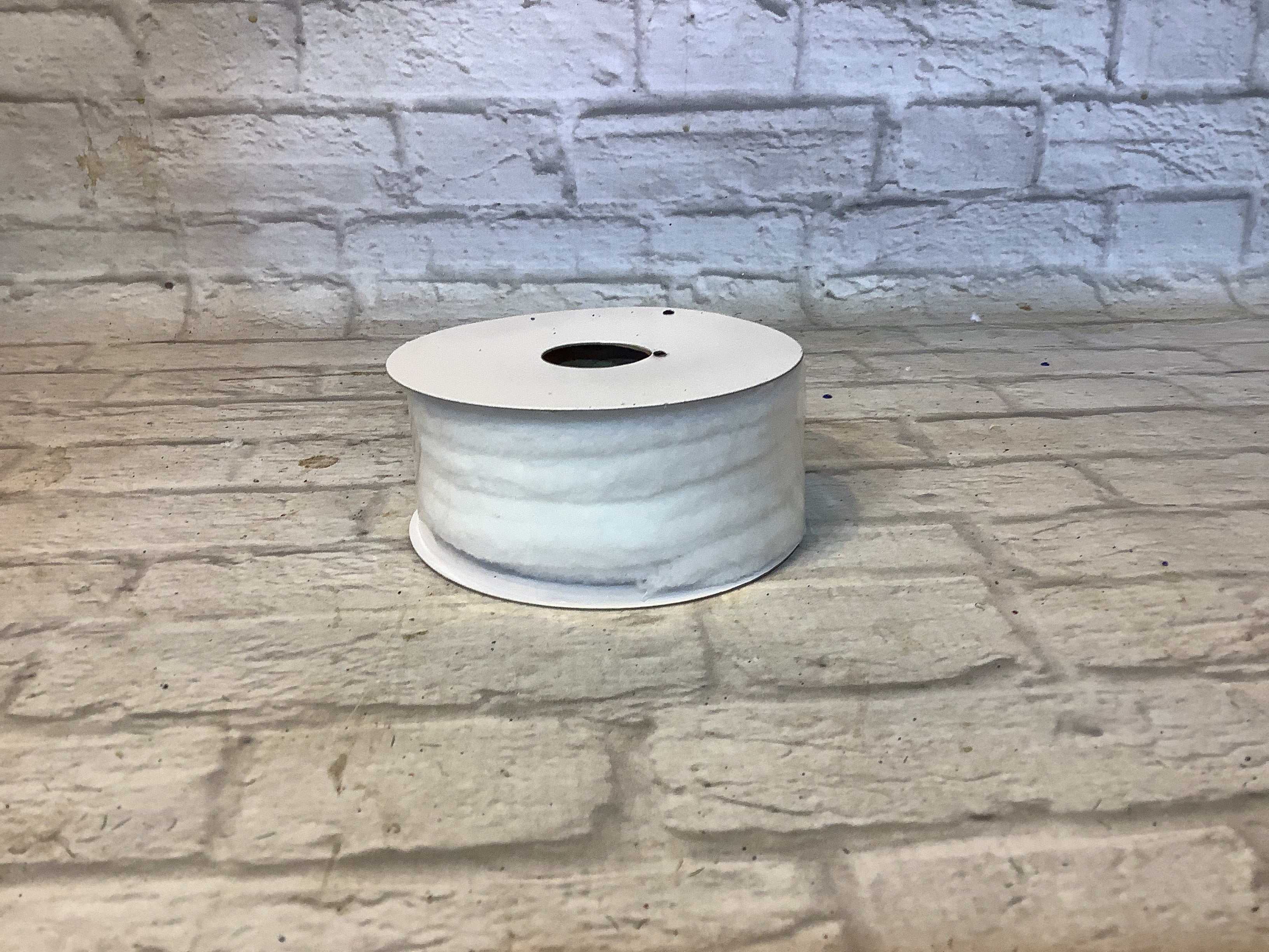 K white snowball ribbon