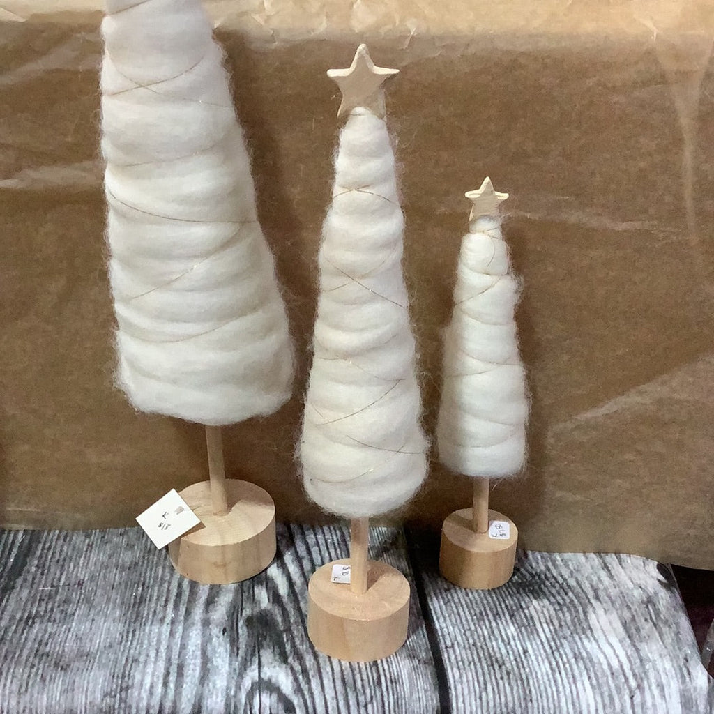 K Medium Wool Tree