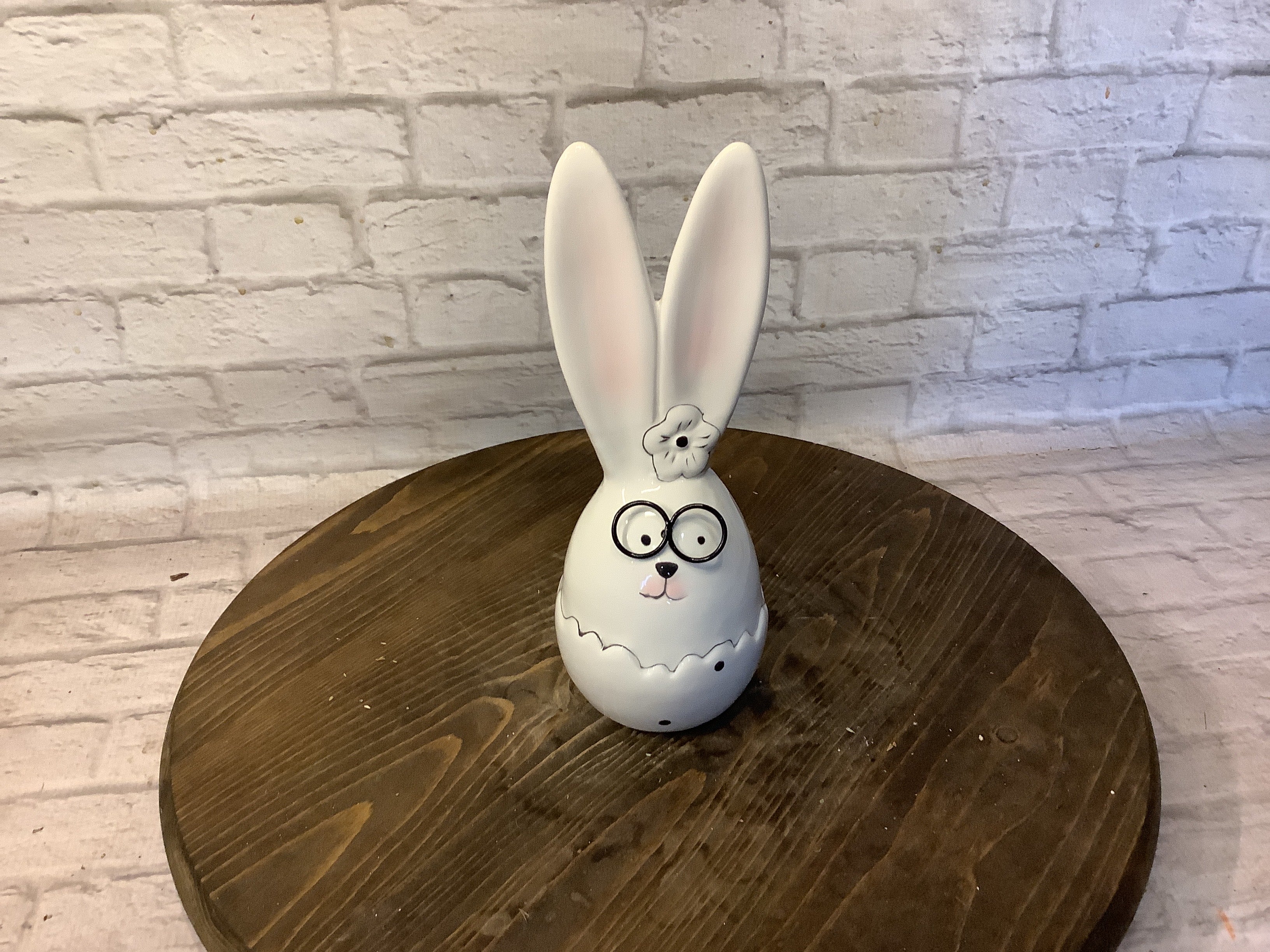 K-large glass bunny egg