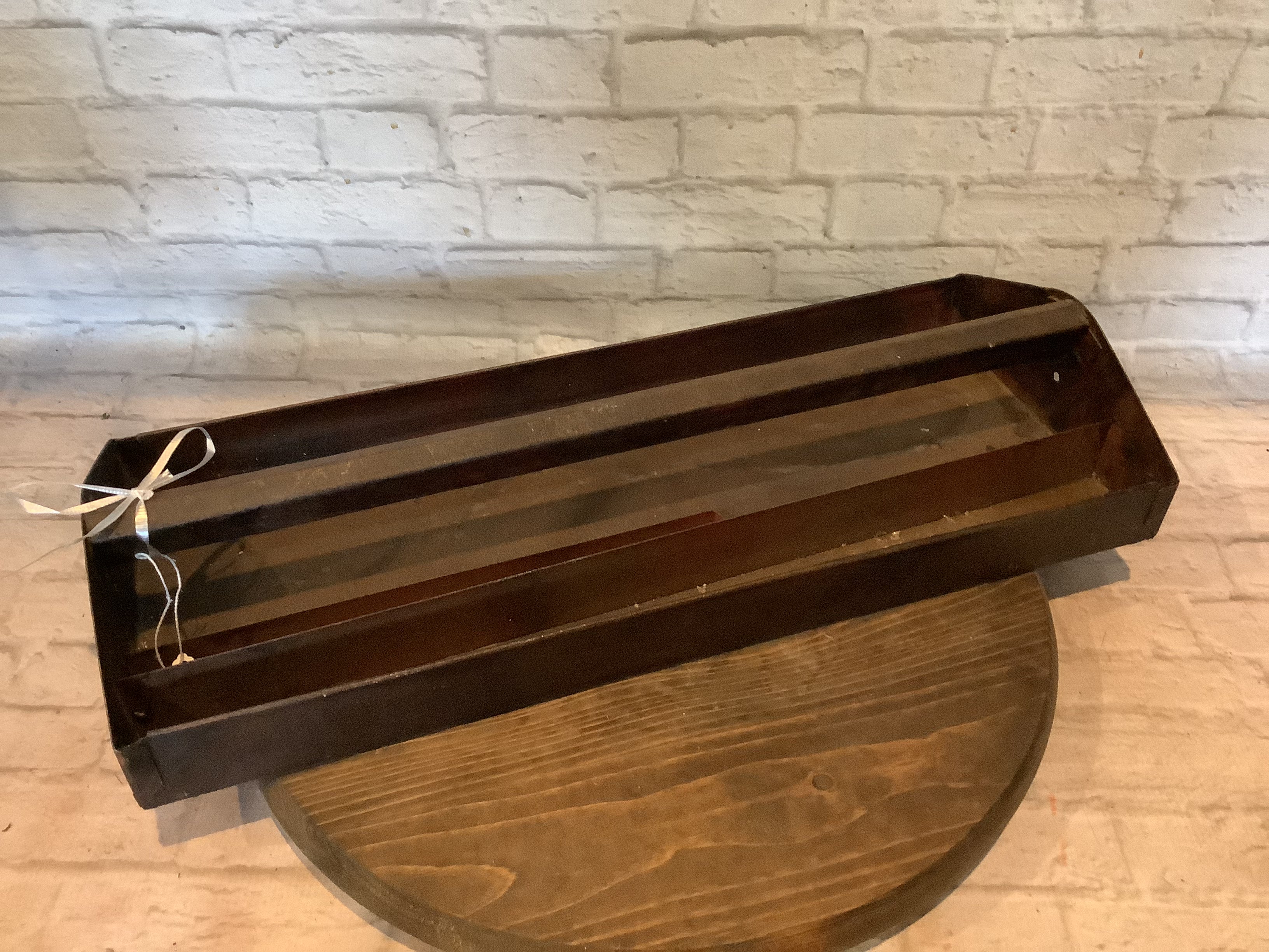 K antique tray