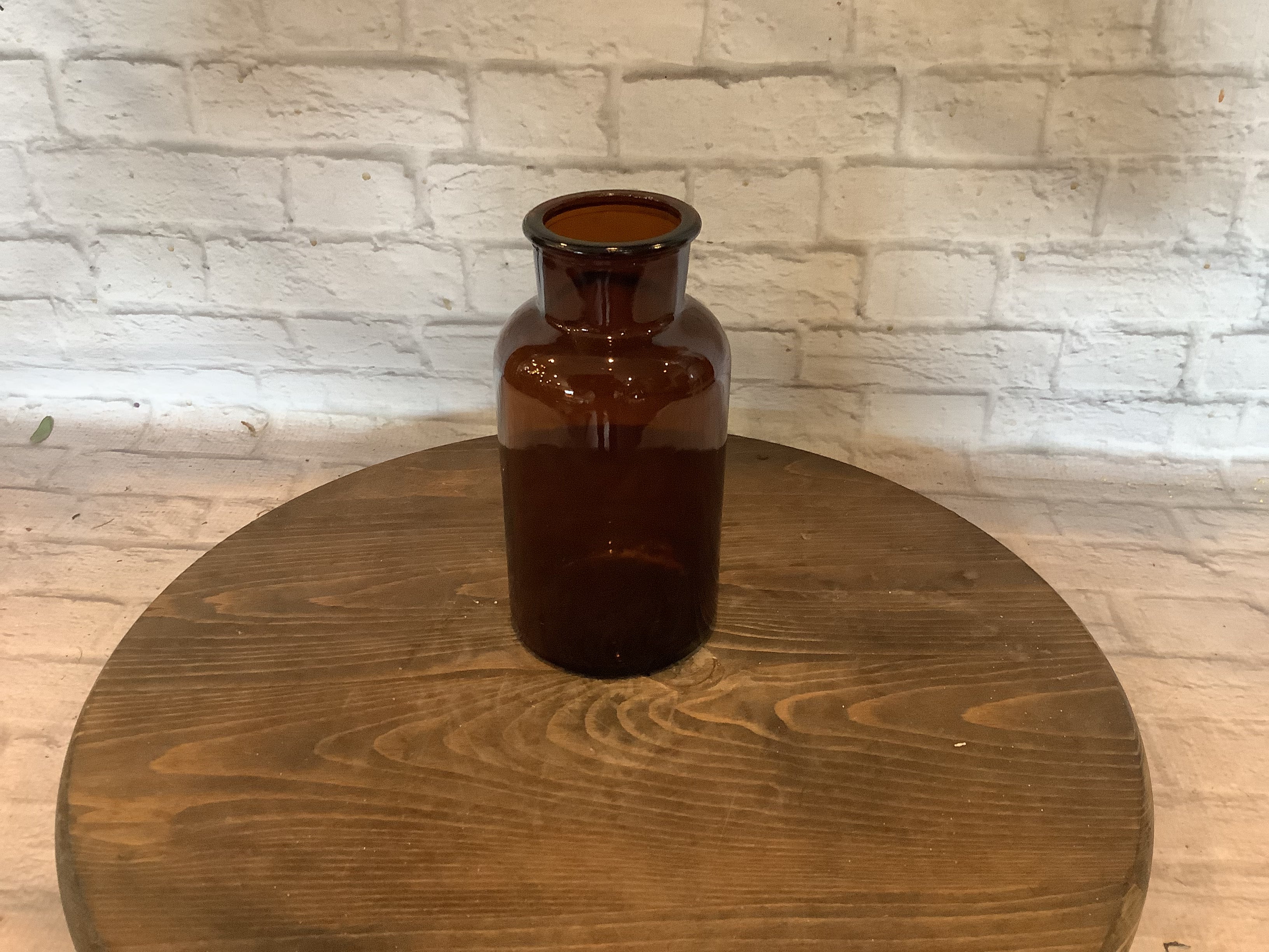 Brown Amber Bottle with Pompous