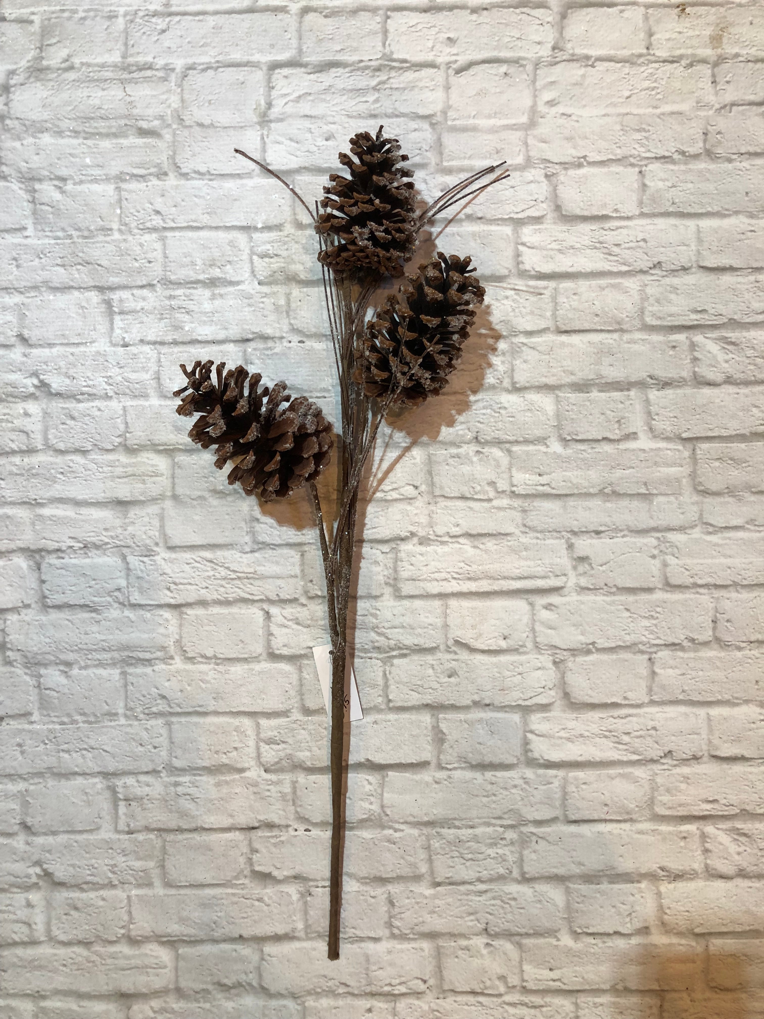 K Snow Pinecone Spray