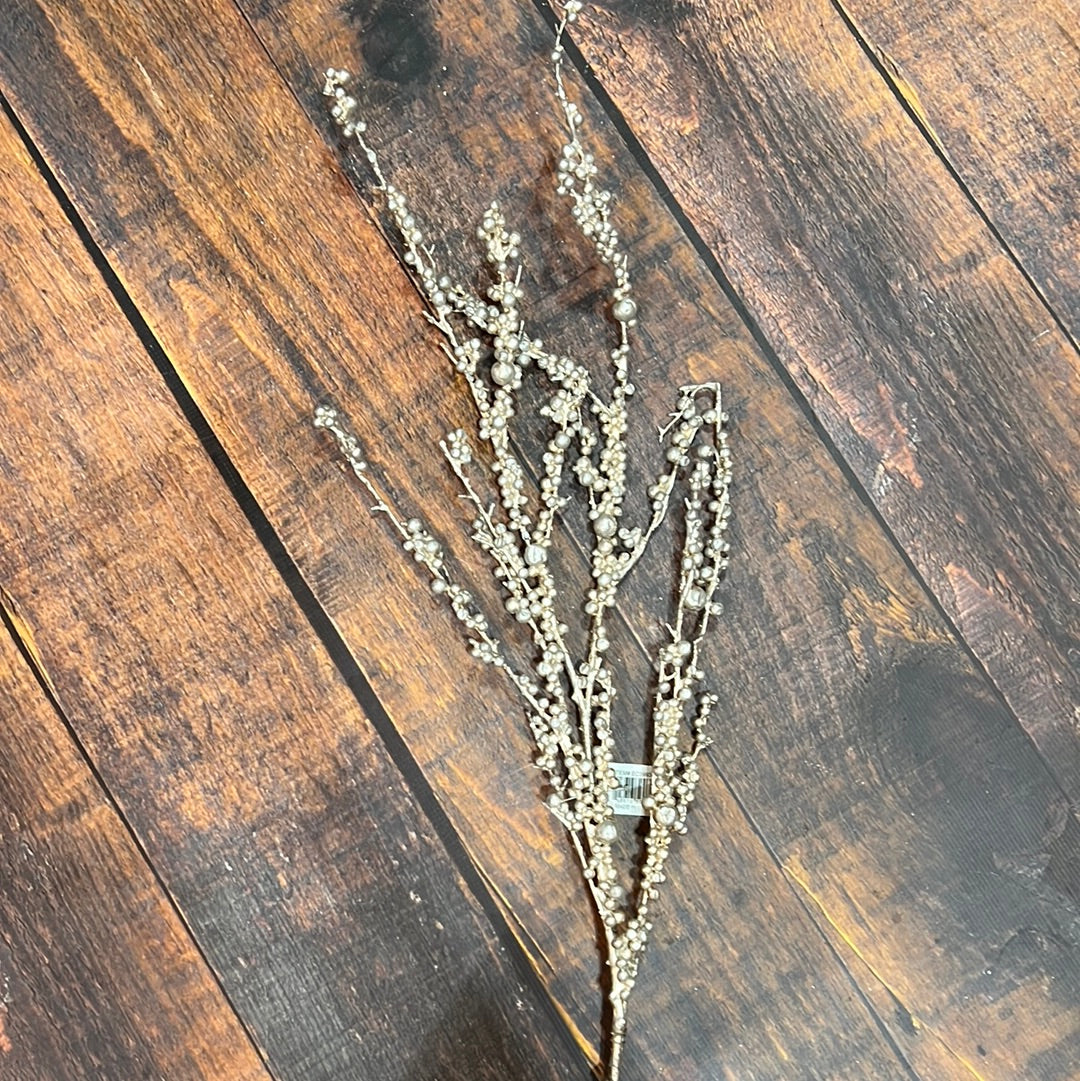 K 42” mixed size silver berries spray